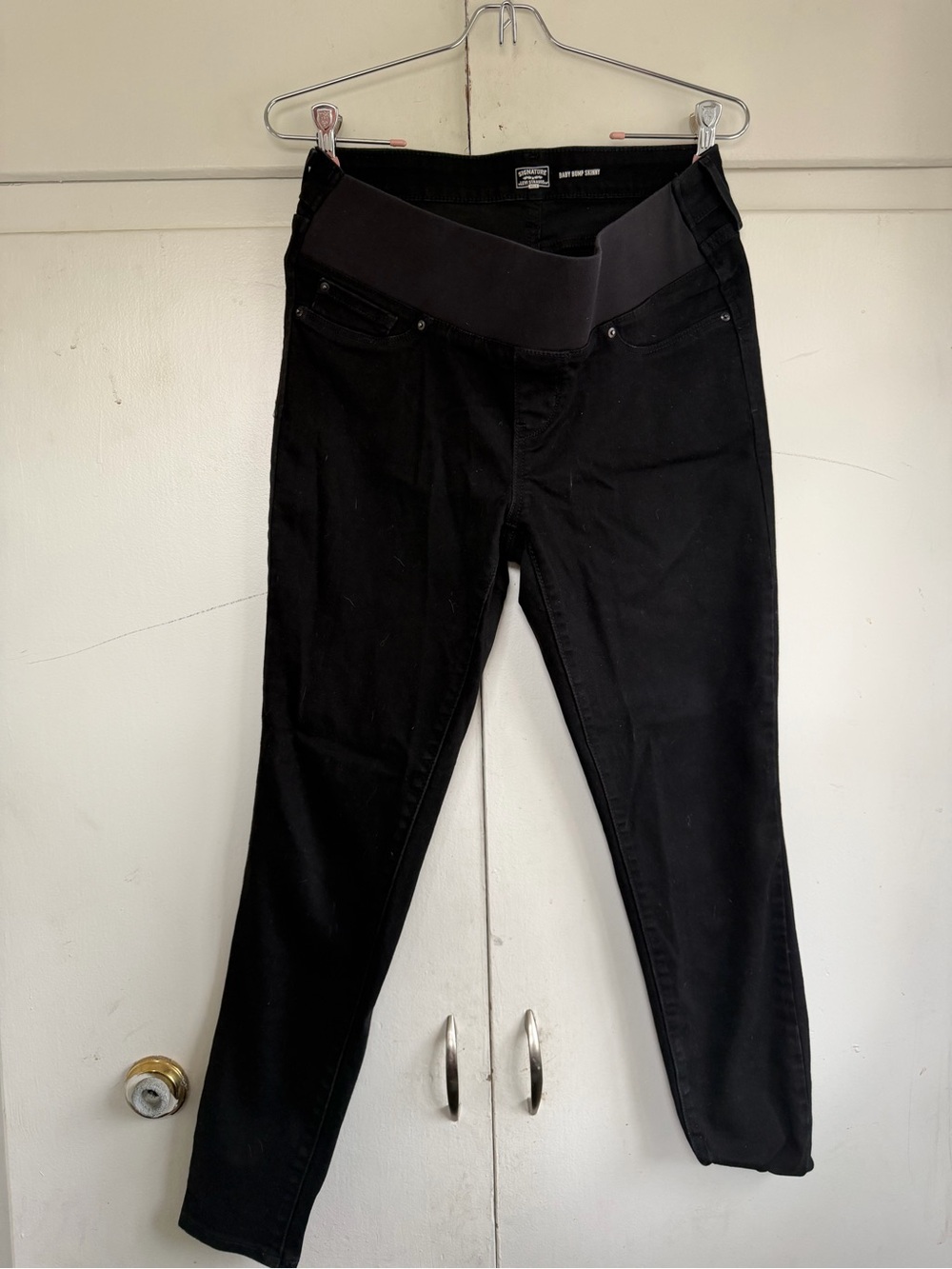 Levi’s Maternity Jeans